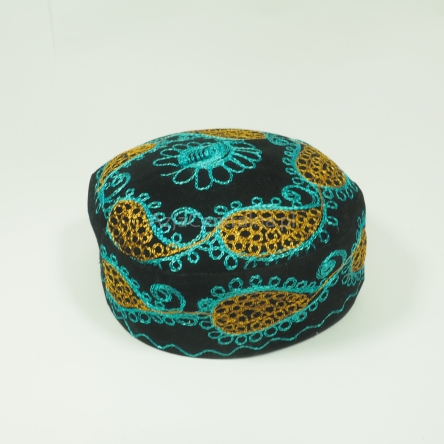 Czarna czapka uzbecka krymka haftowana (53, 54cm)