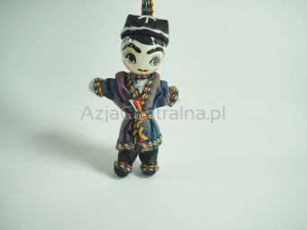 Mini lalka uzbecka chłopczyk w stroju tradycyjnym