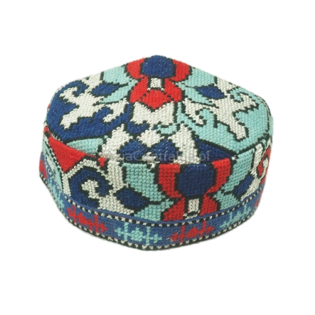 Męska damska czapka krymka z haftem krzyżykowym (58cm)