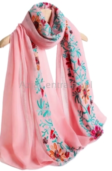 Duży miękki szal Różowy haftowany w kwiaty