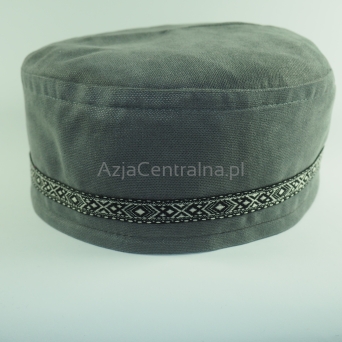 Krymka czapka męska  szara taśma we wzory etniczne