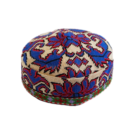 N Męska czapka etniczna krymka haftowana (57cm)