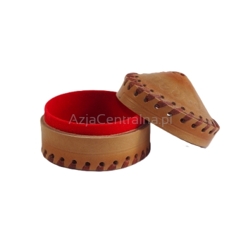 Szkatułka skórzana w formie Jurty koczowników