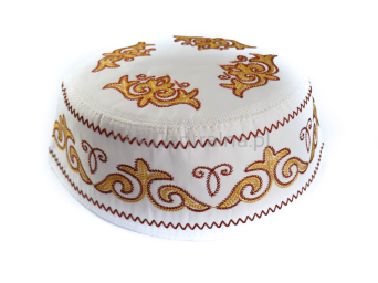 Krymka czapka męska biała orientalna etno haftowana [56, 57]