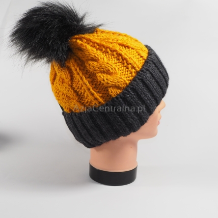 Ciepła czapka zimowa z pomponem  Żółty Warkocz