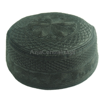 Meska czapkakrymka cienka czarna z haftem (57, 58cm)