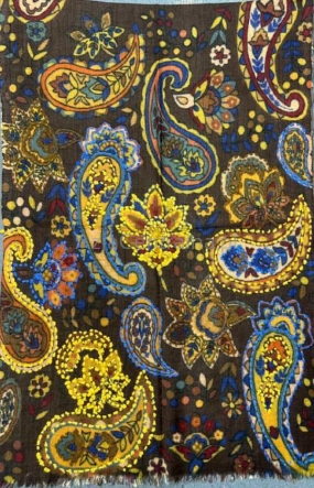 Damski szal wełniany merino wyszywany kwiecisty