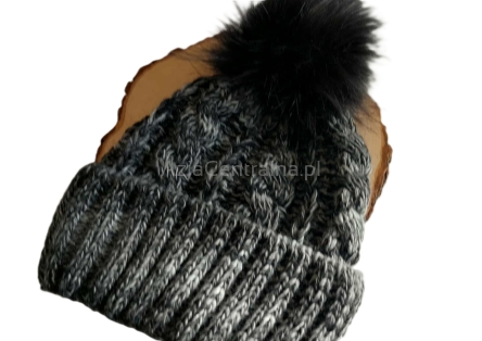 Ciepła czapka zimowa z pomponem Alpaka