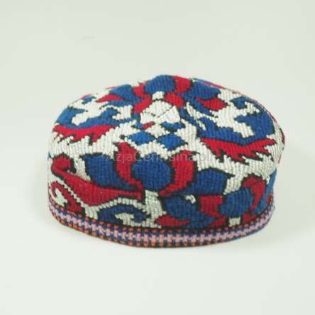 Męska damska czapka krymka z haftem krzyżykowym (57cm)