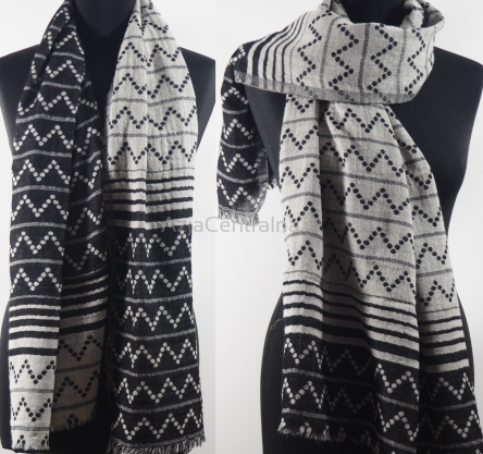 Damski wełniany etno szal z merynosów