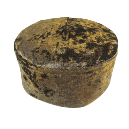 Krymka czapka męska z aksamitu