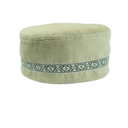 Krymka czapka mycka sztruks z podszewką Kremowa