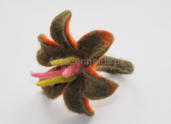 Pierścionek filcowany z wełny wzór 14