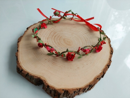 Wianek opaska kwiecista Czerwona