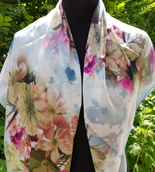 Damska chusta apaszka w kwiaty