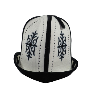 Męska czapka kirgiska kalpak tradycyjny biało-czarny