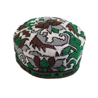 Męska damska czapka krymka z haftem krzyżykowym (56cm)