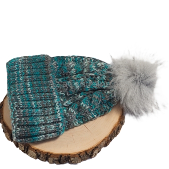 Ciepła czapka zimowa warkocz z pomponem