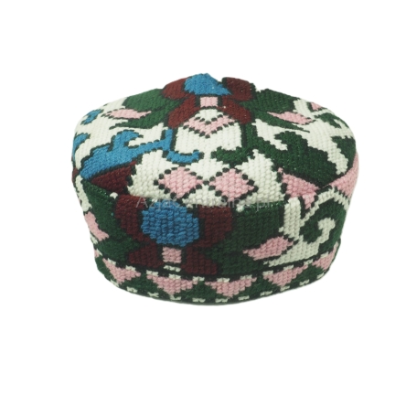 Męska damska czapka krymka z haftem krzyżykowym (59cm)