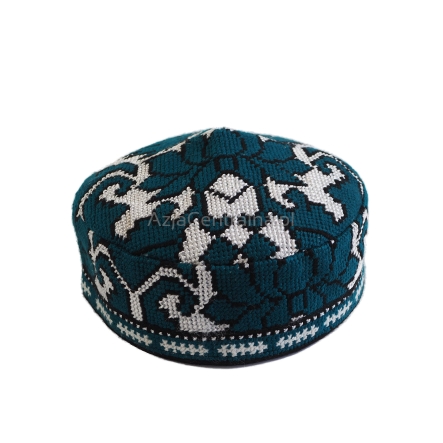 Męska damska czapka krymka z haftem krzyżykowym (59cm)