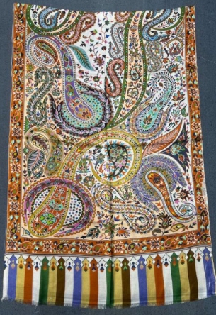 Damski szal przewiewny kolorowy na lato