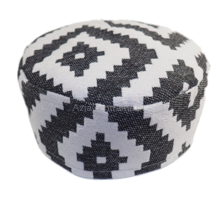 Krymka czapka męska biało-szare wzory azteckie