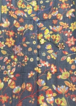 Damski szal wełniany merino wyszywany kwiecisty