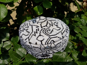 Krymka czarna biała czapka męska damska (57,59cm)