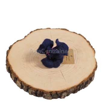 Damska broszka brosz filcowy kwiat granatowy