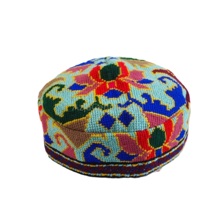 Męska damska czapka krymka z haftem krzyżykowym (59cm)